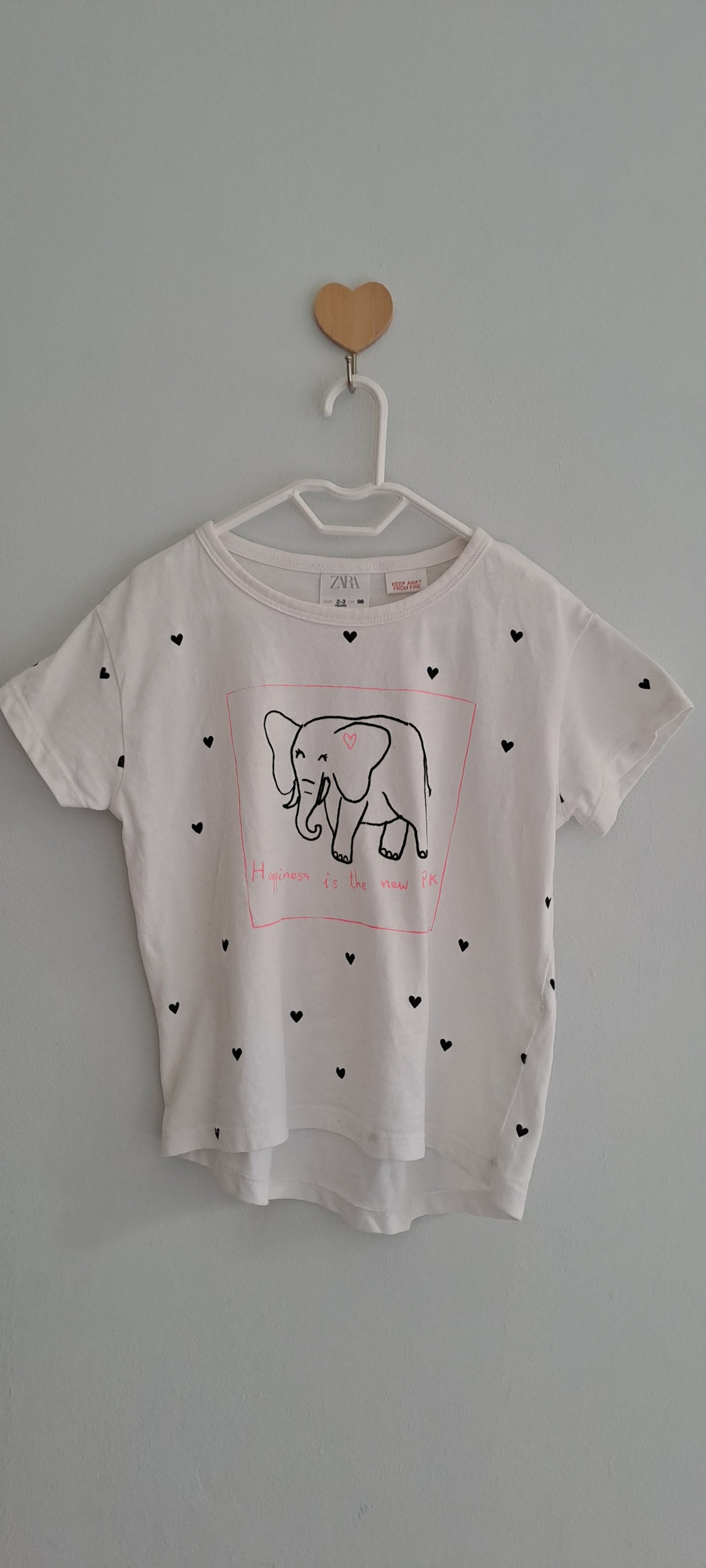 Zara Kids Girls Elephant "Happiness Is The New Pink" Heart T-Shirt White 2-3 Years