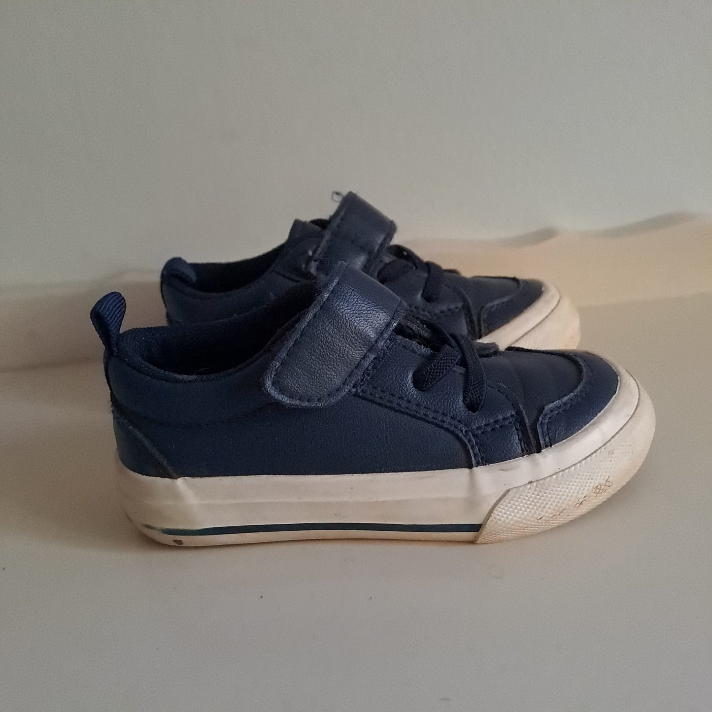 Waga Dude Toddler Boys Navy Faux-Leather Velcro Sneakers UK/SA 6