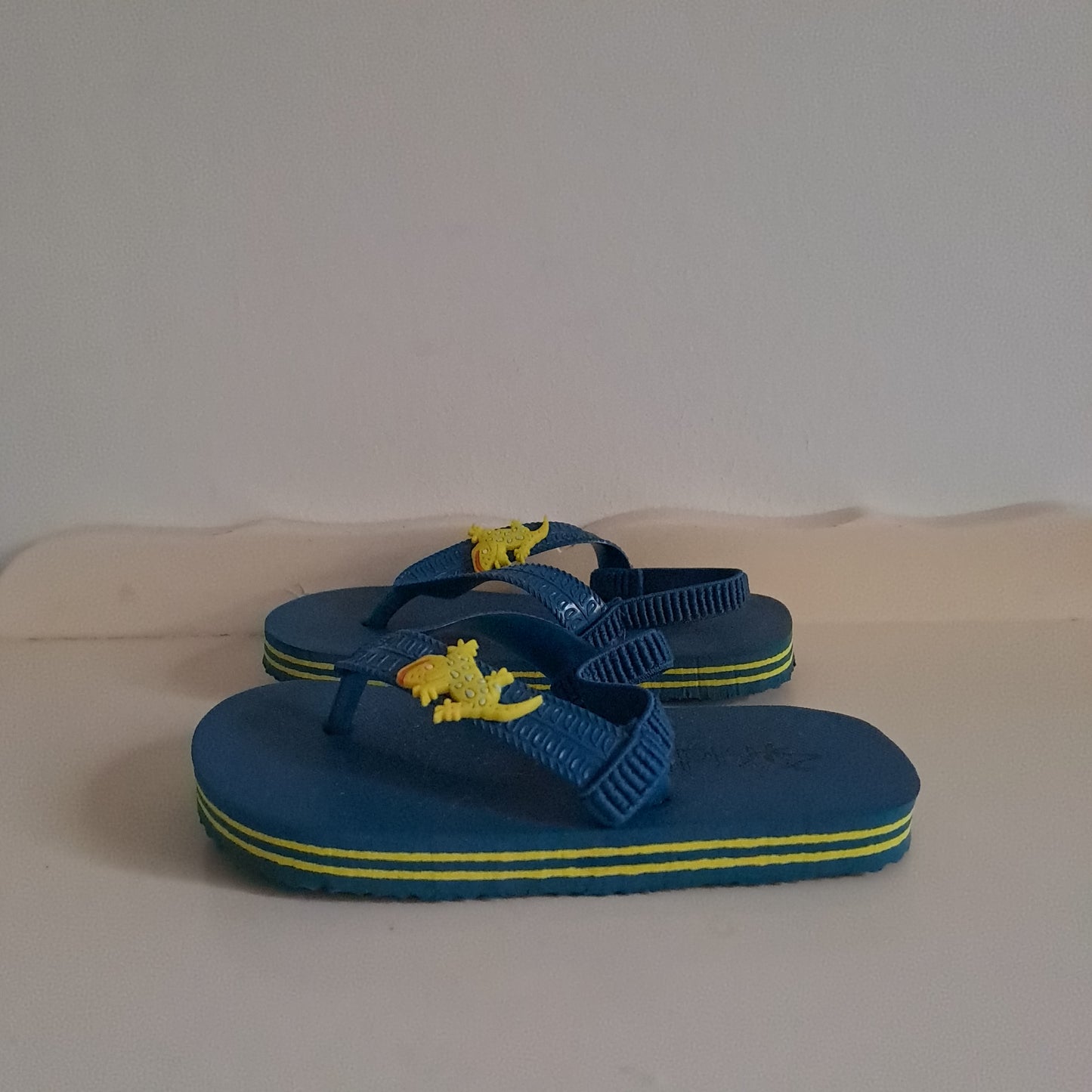Real Kids Toddler Boys Blue & Yellow Dino Backstrap Flip Flop Sandals UK/SA 7