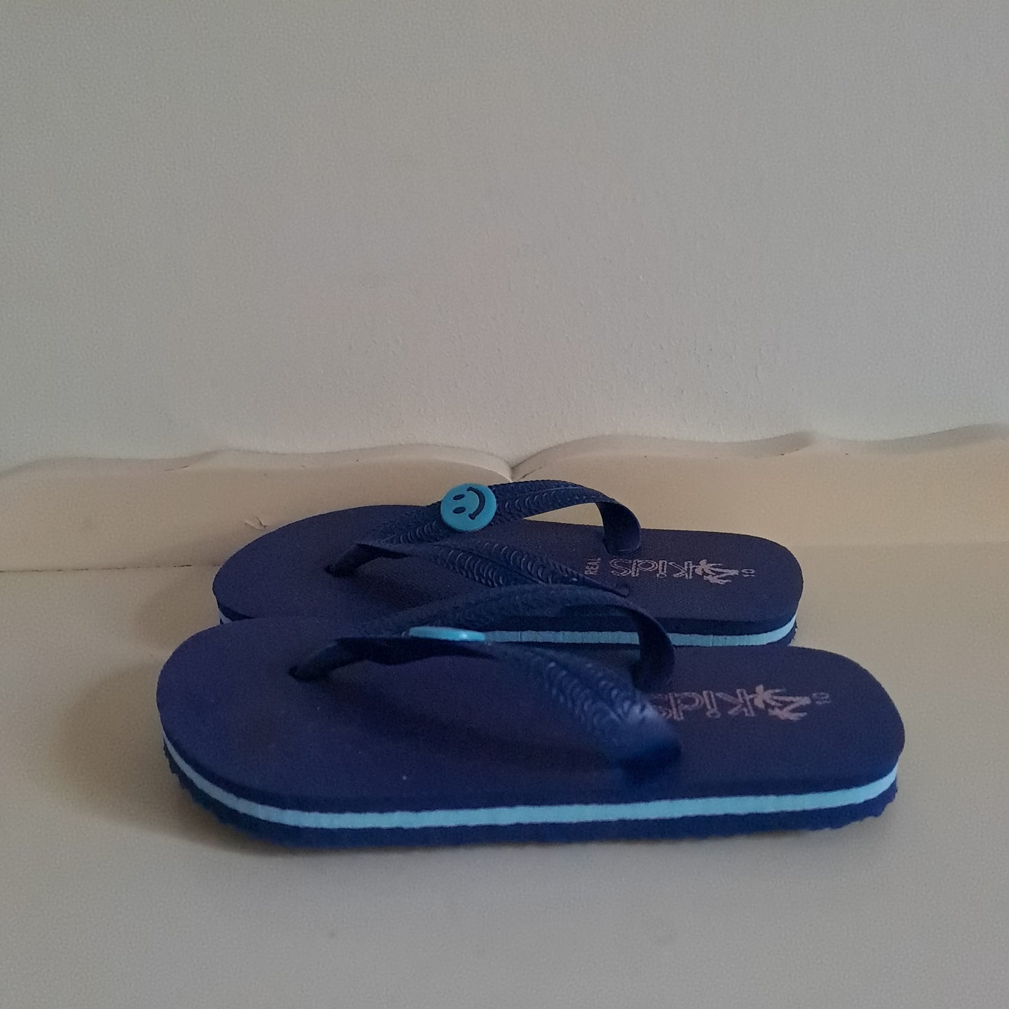 Real Kids Older Boys Navy & Sky Blue Smiley Face Flip Flop Sandals UK/SA 10