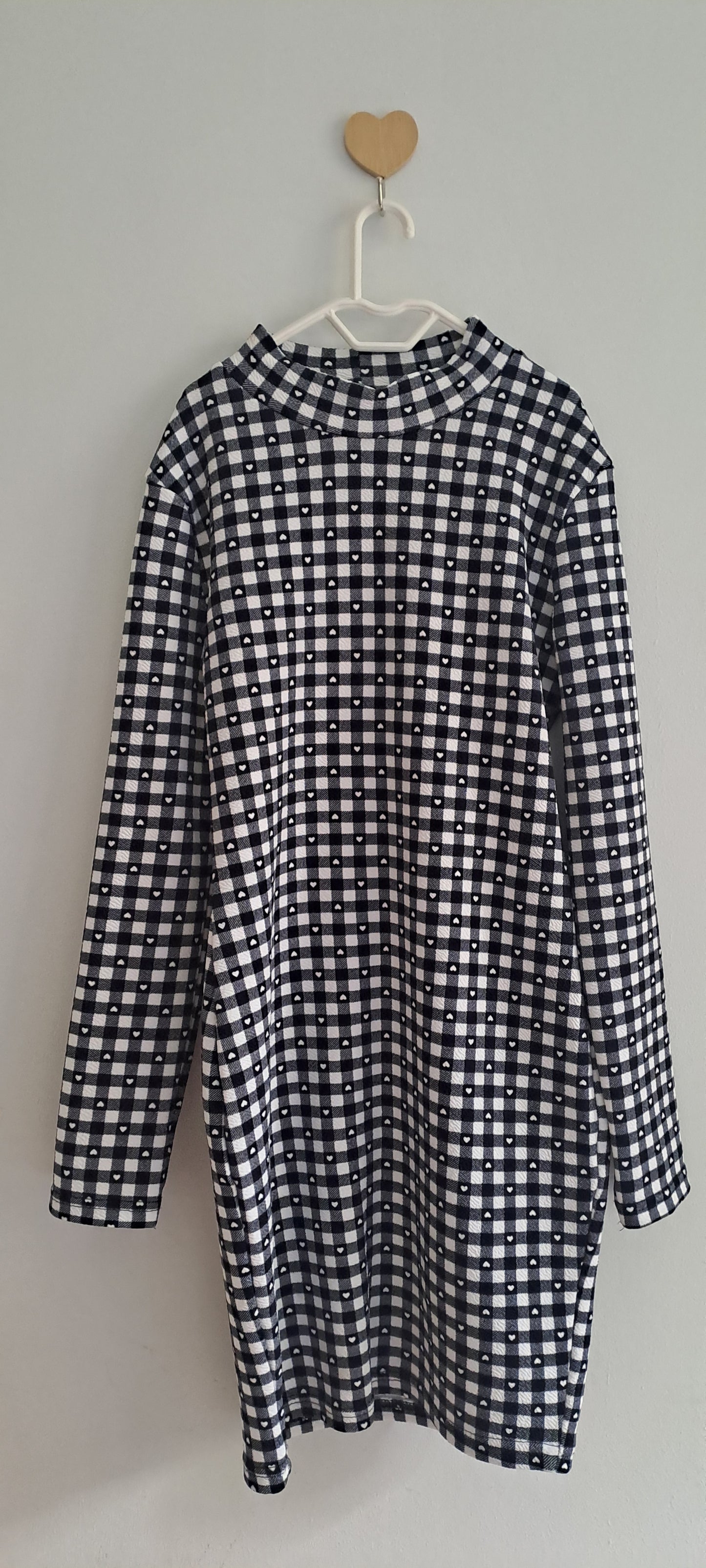 Girls Black & White Gingham Heart Print Long Sleeve Mock Neck Dress 9-10 Years
