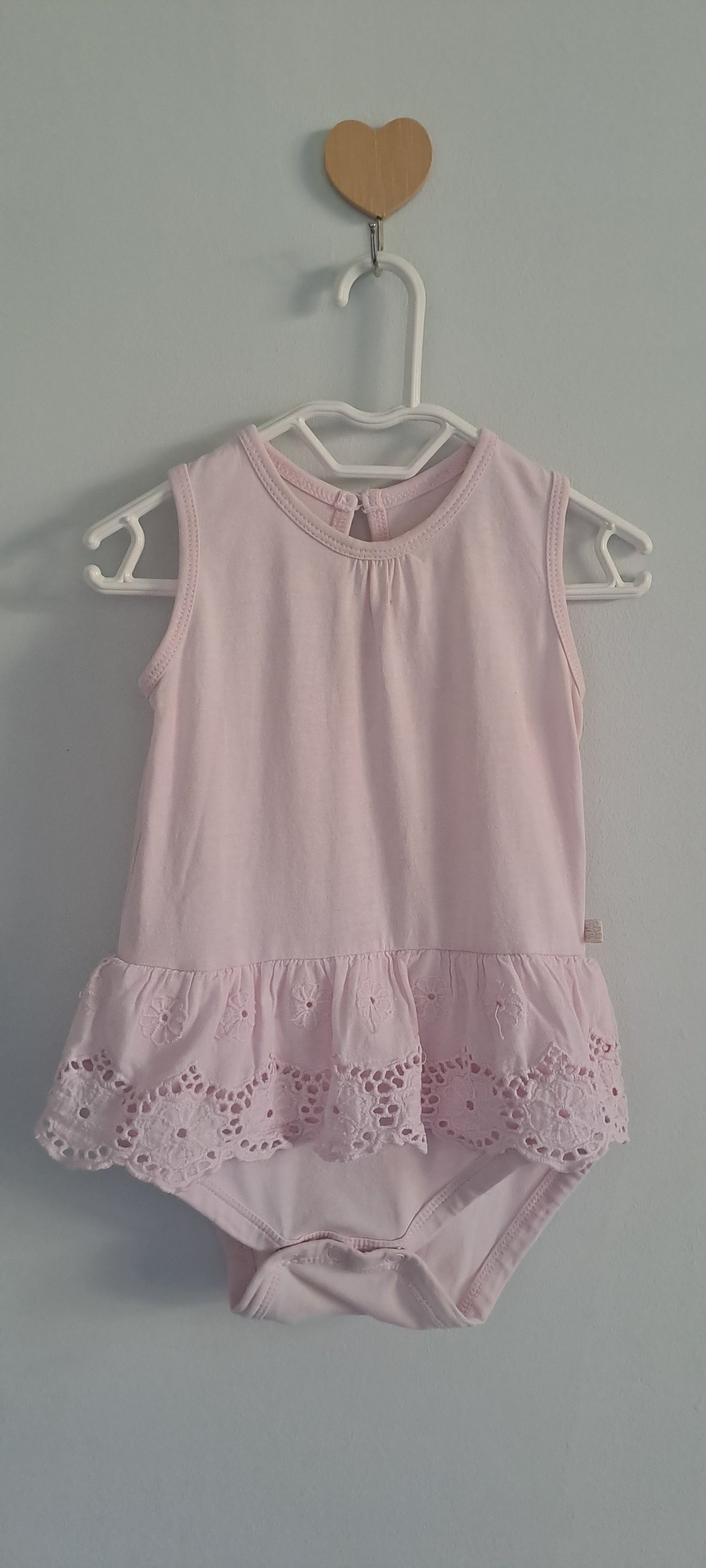 Woolworths Baby Girls Pale Pink Broderie Eyelet Peplum Bodysuit 6-12 Months