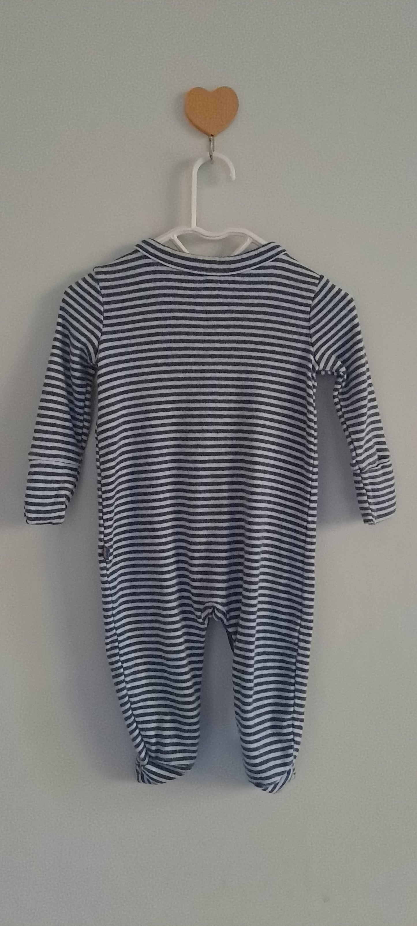 Baby Gap Unisex Grey & White Striped Footed Sleepsuit 0-3 Months