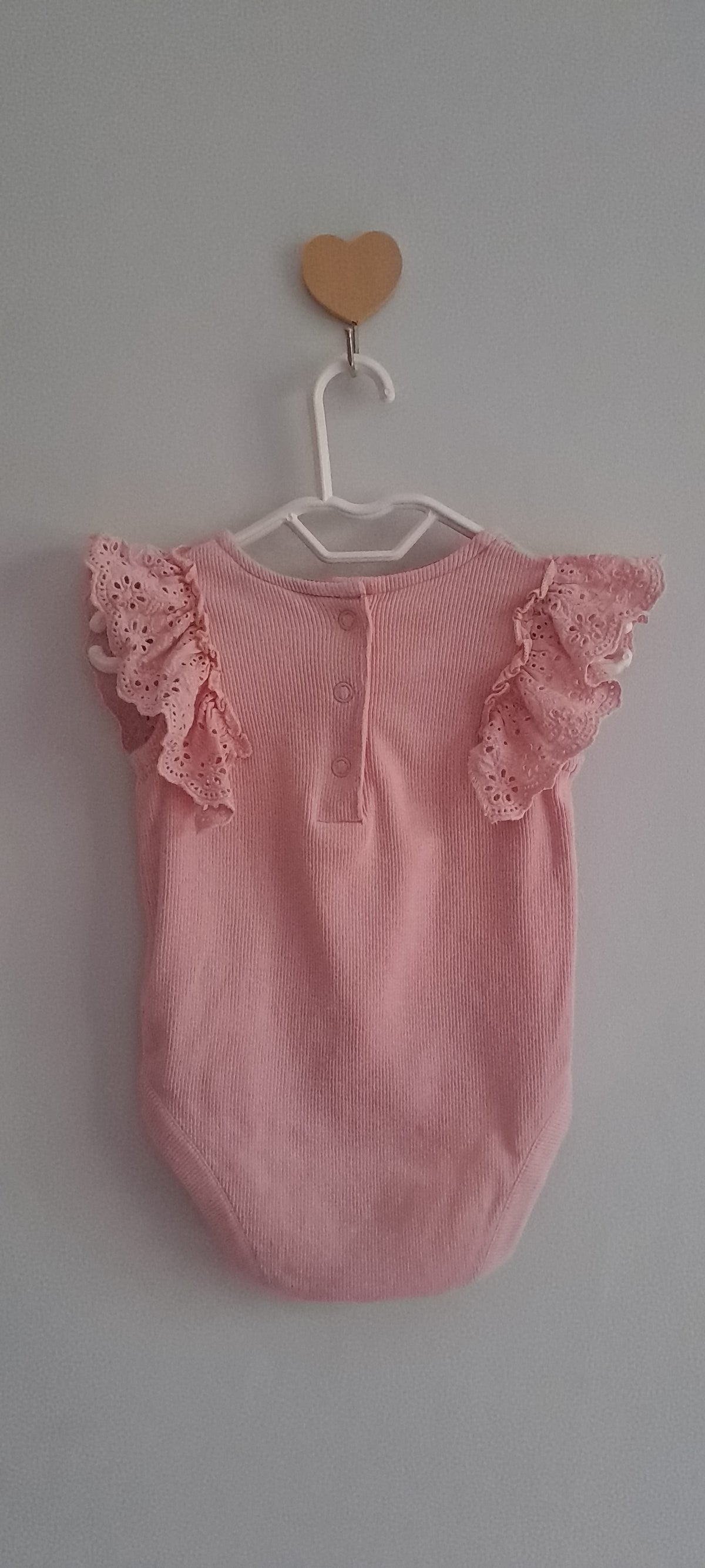 Mothercare Baby Girl Pink Ribbed Bodysuit with Broderie Anglaise Flutter Sleeves 3-6 Months