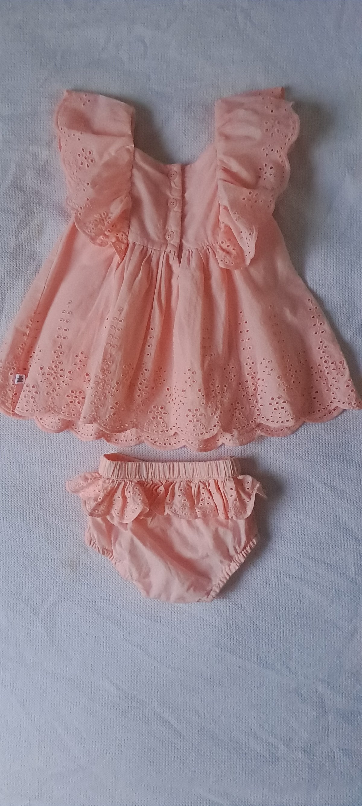 Woolworths Baby Girl Peach Broderie Anglaise Dress & Bloomers Set 1-3 Months