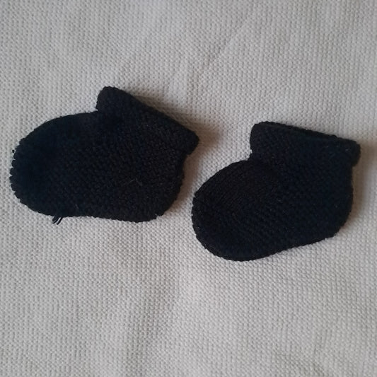 Baby Unisex Black Hand-Knitted Soft Sole Booties 11 cm