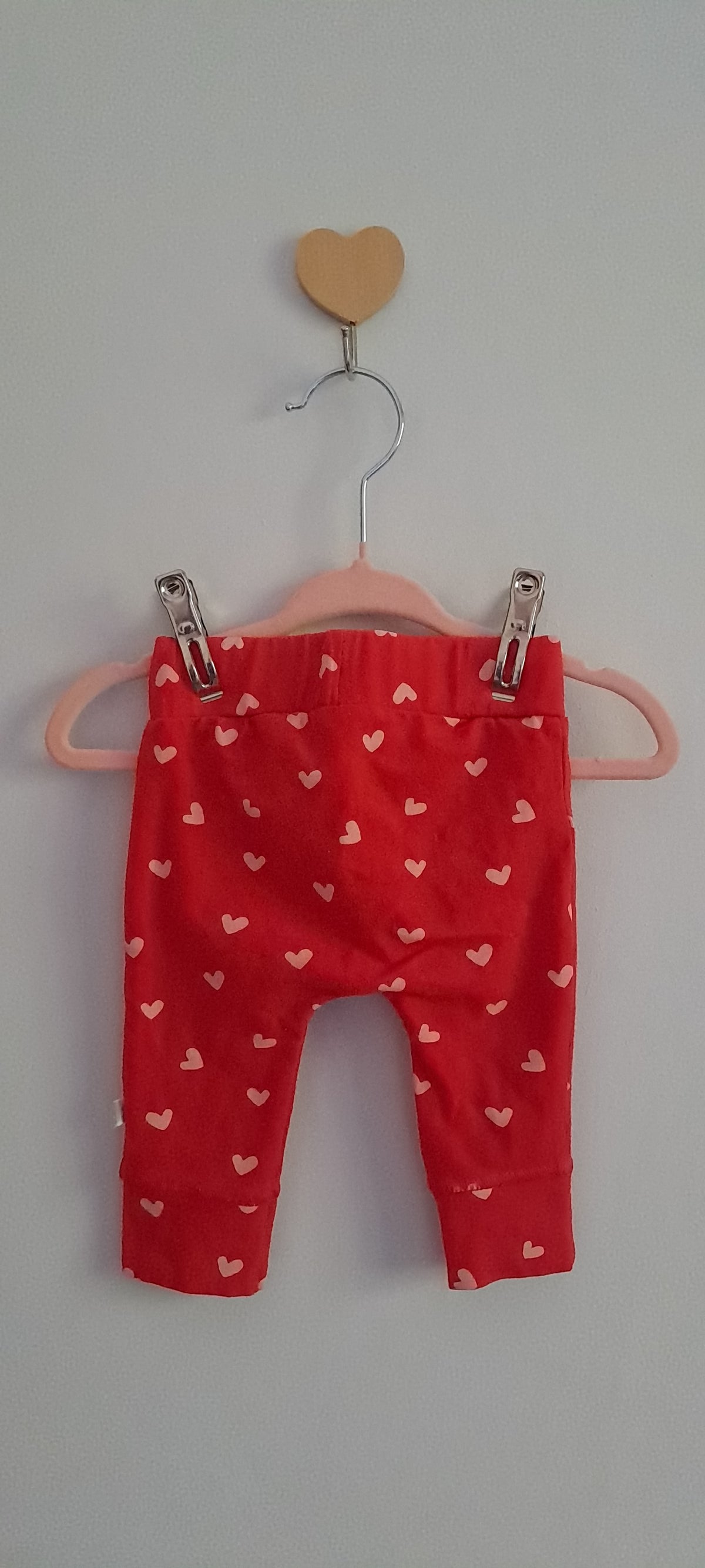 Woolworths Baby Girl Bright Red Heart Print Cotton Jersey Leggings (1-3 Months)